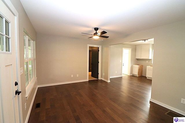 105 Hayward Road, Vine Grove, KY 40175