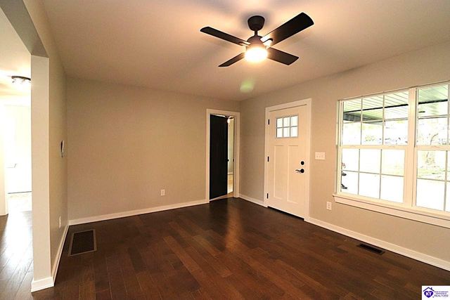 105 Hayward Road, Vine Grove, KY 40175