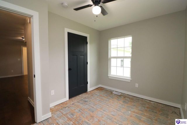 105 Hayward Road, Vine Grove, KY 40175