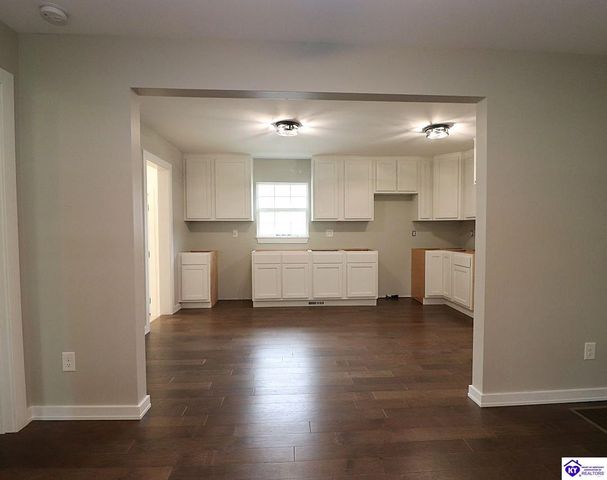 105 Hayward Road, Vine Grove, KY 40175