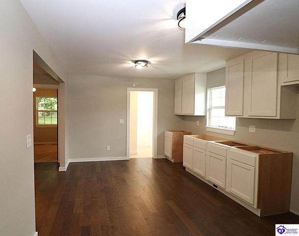 105 Hayward Road, Vine Grove, KY 40175