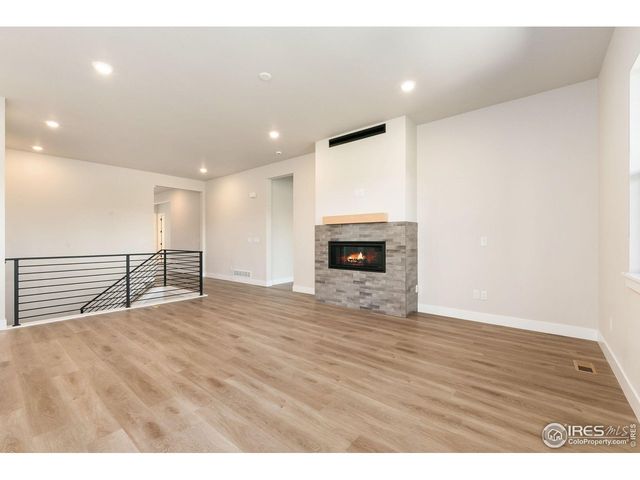 1633 Winter Glow Dr, Windsor, CO 80550