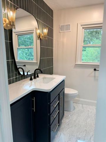 917 Holly Springs Drive, Lexington, KY 40504