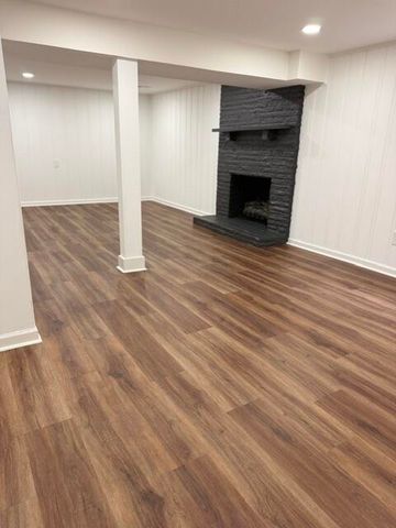 917 Holly Springs Drive, Lexington, KY 40504