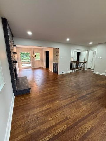 917 Holly Springs Drive, Lexington, KY 40504