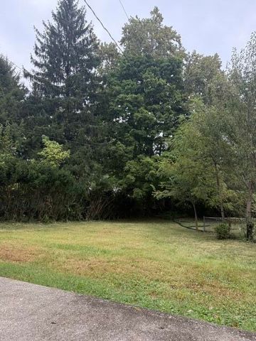 917 Holly Springs Drive, Lexington, KY 40504