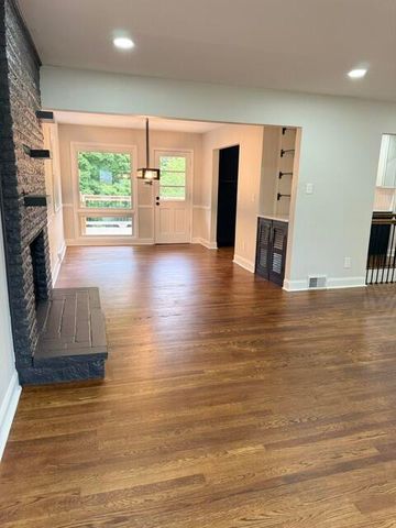 917 Holly Springs Drive, Lexington, KY 40504
