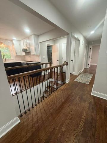 917 Holly Springs Drive, Lexington, KY 40504