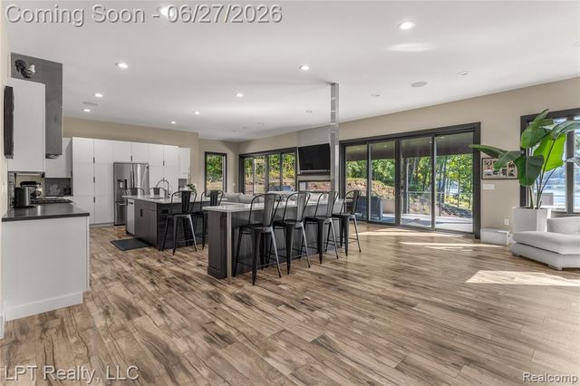 5029 Forest Valley Drive, Clarkston, MI 48348
