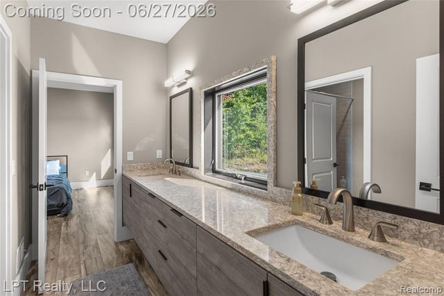5029 Forest Valley Drive, Clarkston, MI 48348