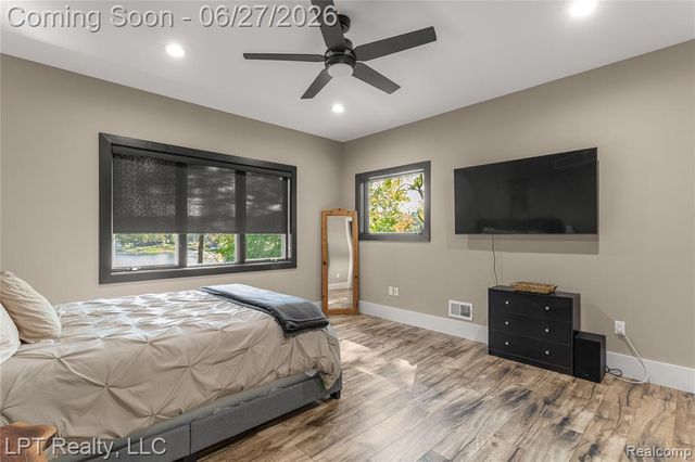 5029 Forest Valley Drive, Clarkston, MI 48348
