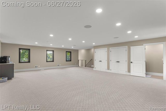 5029 Forest Valley Drive, Clarkston, MI 48348