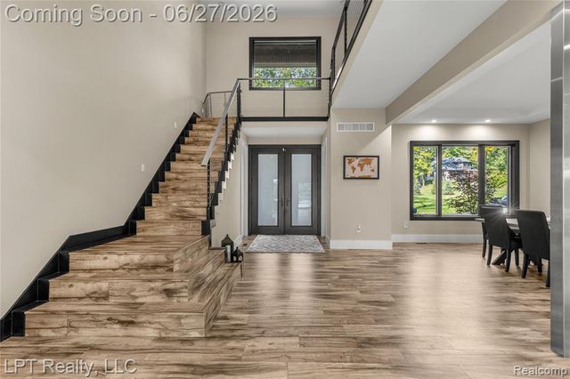 5029 Forest Valley Drive, Clarkston, MI 48348