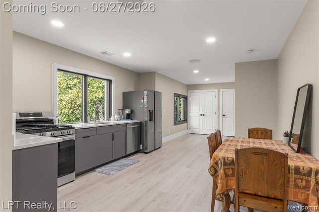 5029 Forest Valley Drive, Clarkston, MI 48348