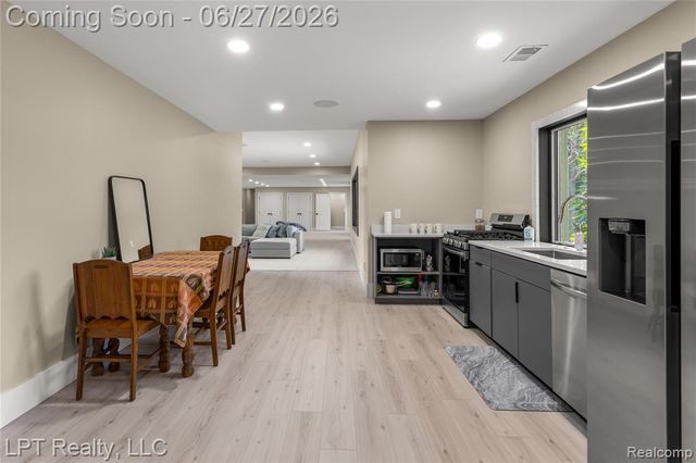 5029 Forest Valley Drive, Clarkston, MI 48348
