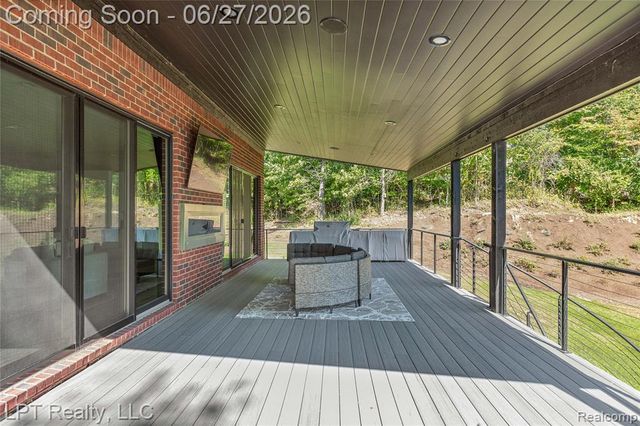 5029 Forest Valley Drive, Clarkston, MI 48348