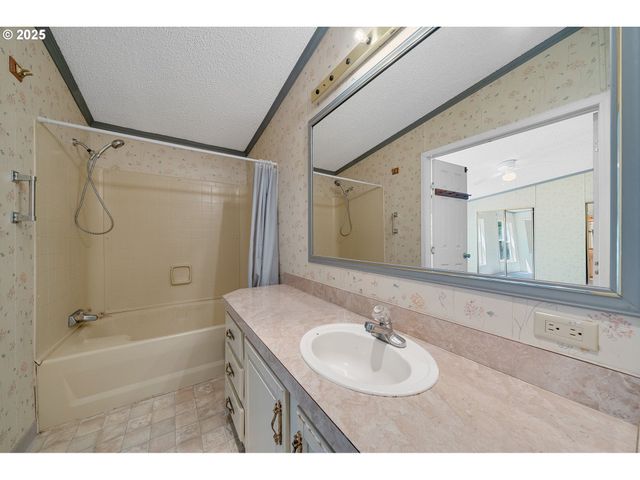 17750 WILSON RIVER Hwy, Tillamook, OR 97141