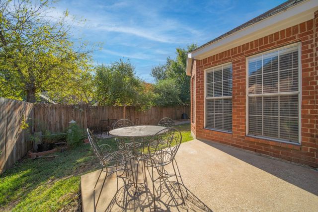 2324 Red Maple Road, Flower Mound, TX 75022