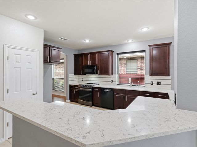 217 Cox Drive, Fate, TX 75087