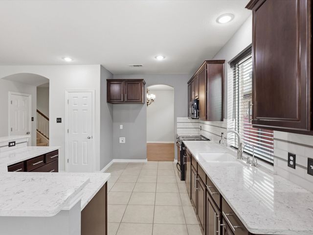 217 Cox Drive, Fate, TX 75087