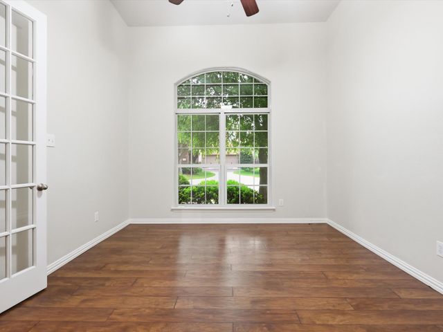 217 Cox Drive, Fate, TX 75087