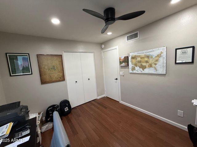 5535 W WILLOW Avenue, Glendale, AZ 85304