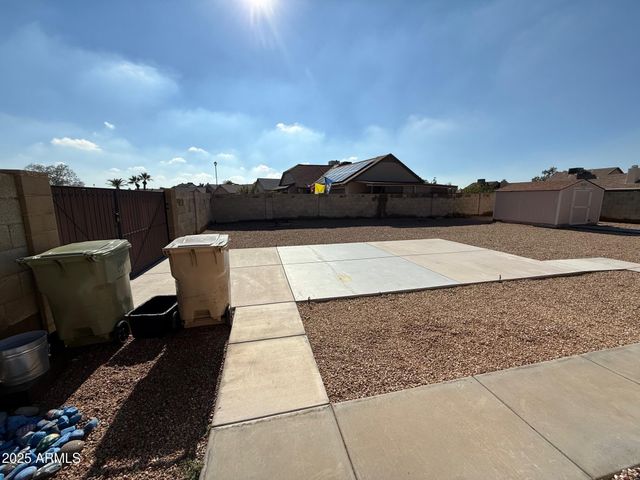 5535 W WILLOW Avenue, Glendale, AZ 85304