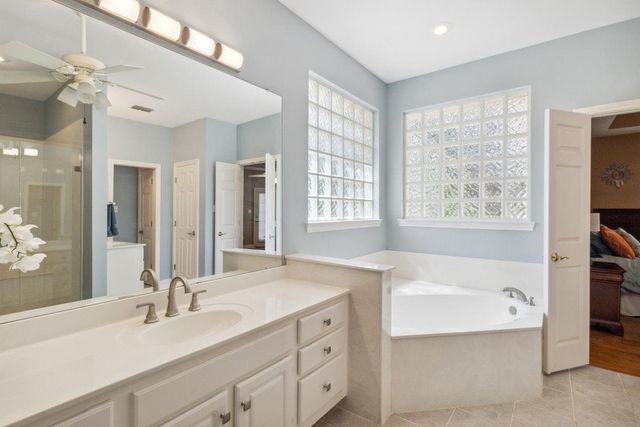 1100 Appalachian TRL, San Marcos, TX 78666