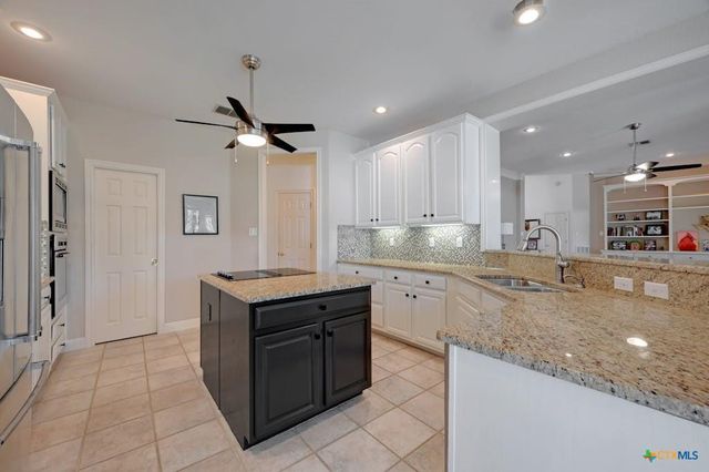 1100 Appalachian TRL, San Marcos, TX 78666