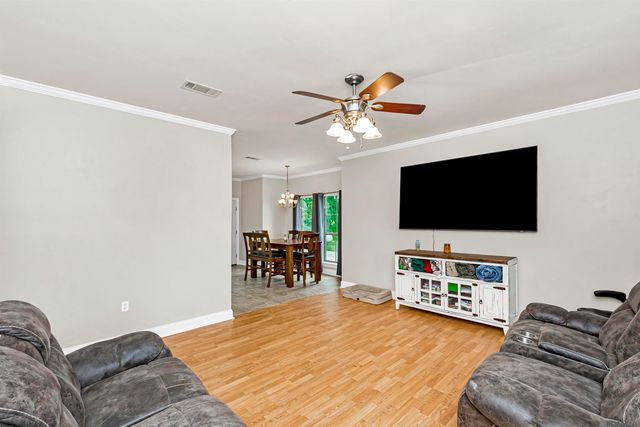 33755 Perkins Crossing Rd, Walker, LA 70785