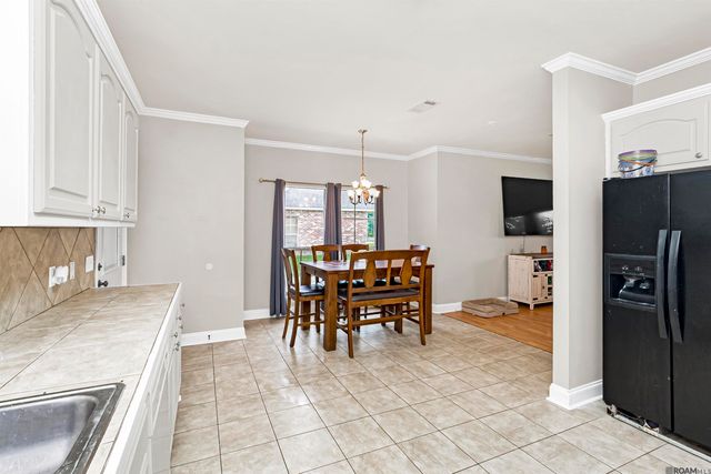 33755 Perkins Crossing Rd, Walker, LA 70785