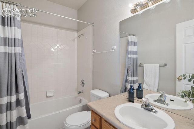 3350 Sand Flower Drive, Colorado Springs, CO 80920