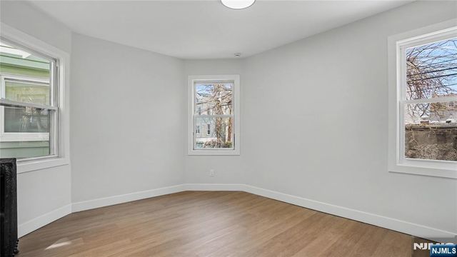 158 15th Street, East Orange, NJ 07017