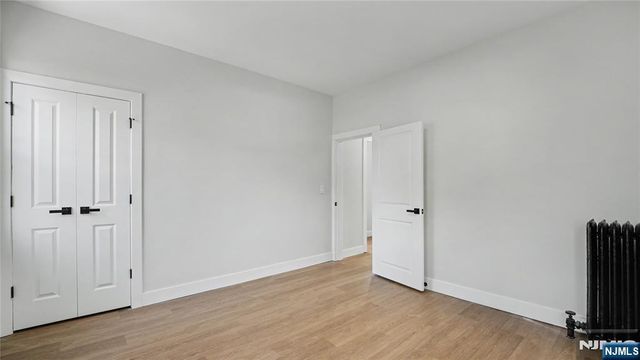 158 15th Street, East Orange, NJ 07017