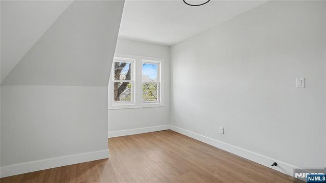 158 15th Street, East Orange, NJ 07017