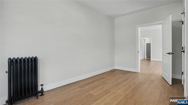 158 15th Street, East Orange, NJ 07017