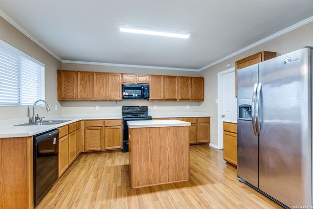 8454 Silver Brush, San Antonio, TX 78254