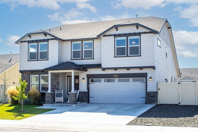 2718 Whispering Pine Dr, Twin Falls, ID 83301