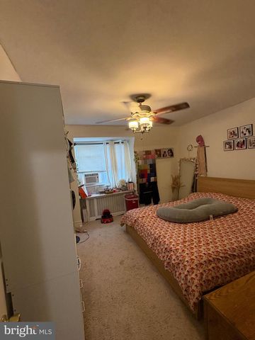 240 LYNN BLVD N, Upper Darby, PA 19082