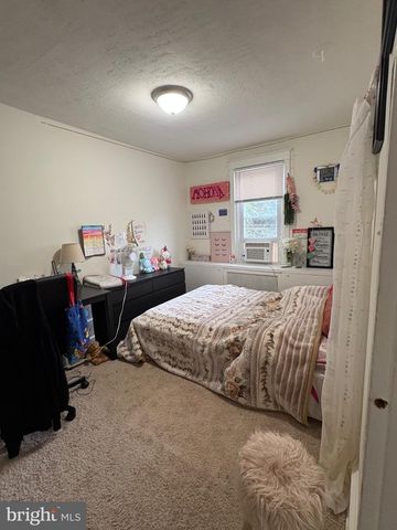240 LYNN BLVD N, Upper Darby, PA 19082