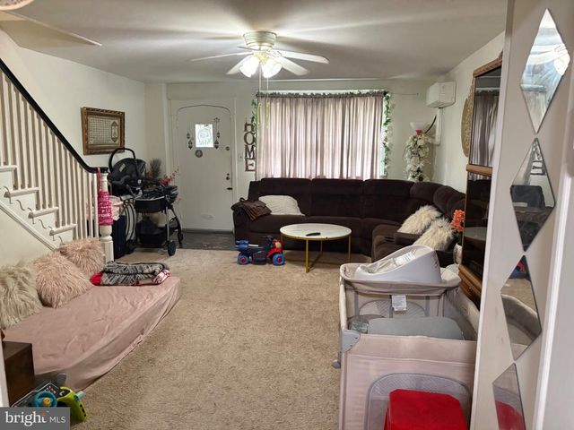 240 LYNN BLVD N, Upper Darby, PA 19082