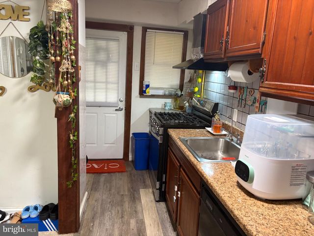 240 LYNN BLVD N, Upper Darby, PA 19082