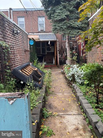 240 LYNN BLVD N, Upper Darby, PA 19082