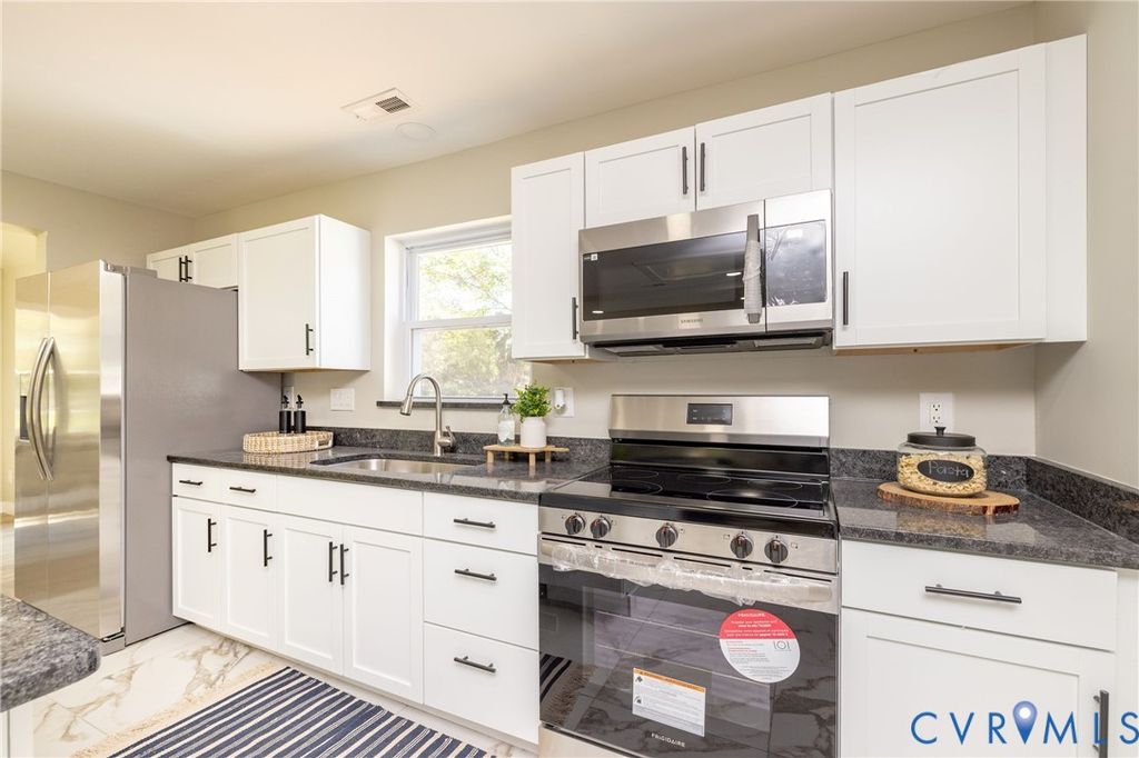 7272 Willson Rd, Henrico, VA 23231