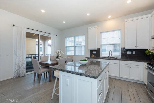 53 Strawberry, Irvine, CA 92620