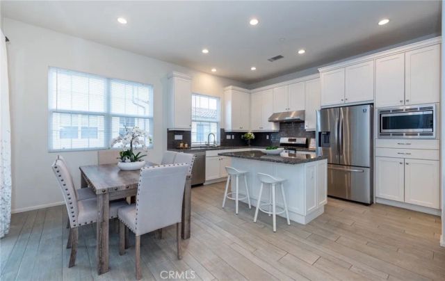 53 Strawberry, Irvine, CA 92620