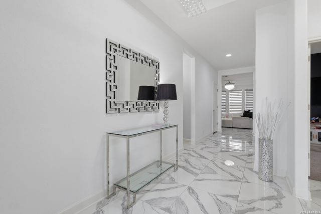 1822 Virgil Path, San Antonio, TX 78245
