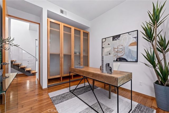 210 43rd Street, Newport Beach, CA 92663