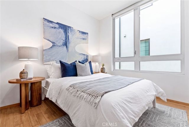 210 43rd Street, Newport Beach, CA 92663