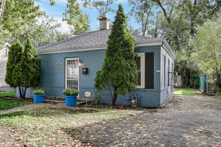 15041 Riverside Drive, South Holland, IL 60473
